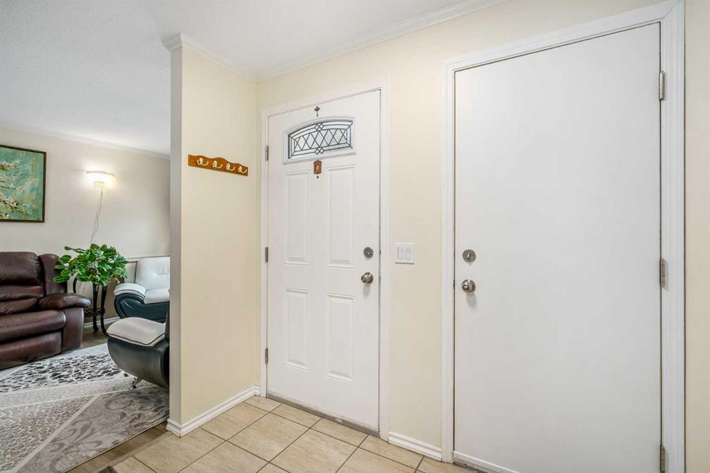 Picture for 43 Millrise Crescent SW