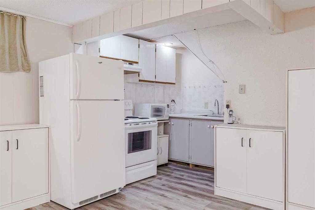 Picture for 171 Huntchester Crescent NE