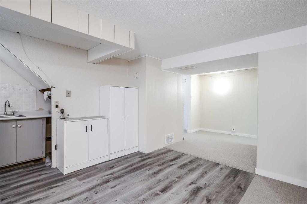 Picture for 171 Huntchester Crescent NE