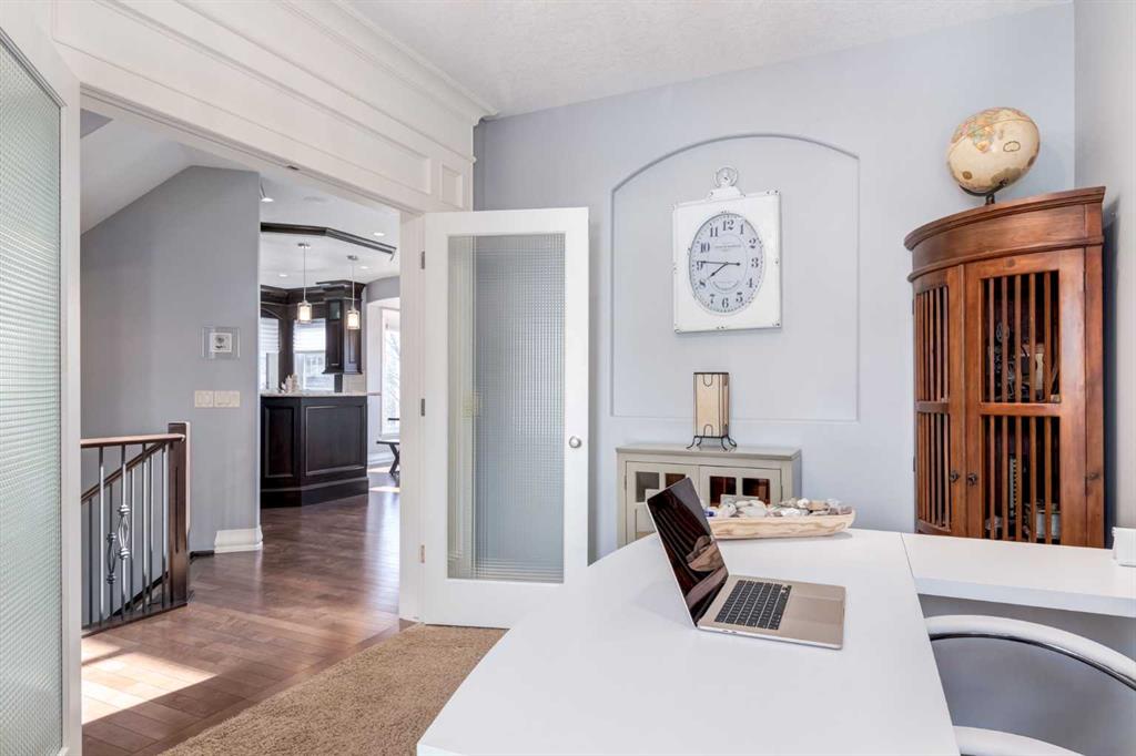 Picture for 728 Coopers Square SW