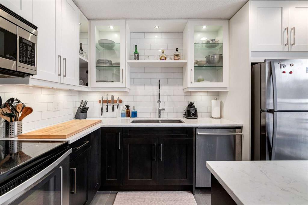 Picture for 104, 1305 Glenmore Trail SW