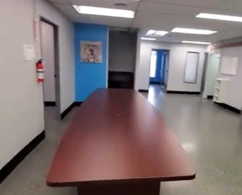 Picture for 200, 1112 40 Avenue NE