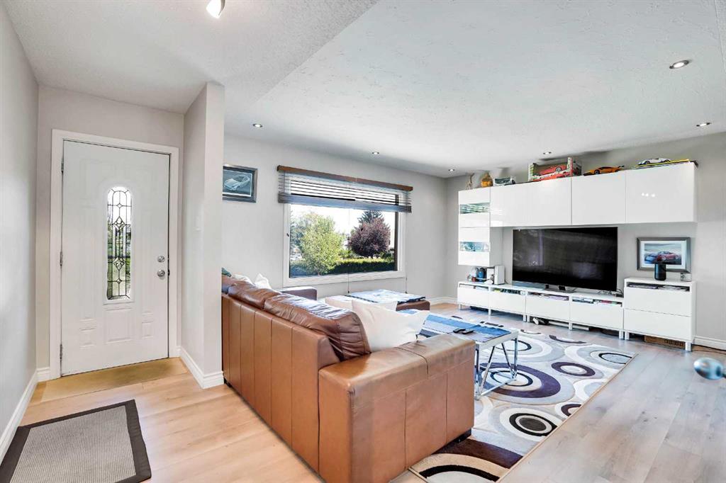 Picture for 52 Harrow Crescent SW