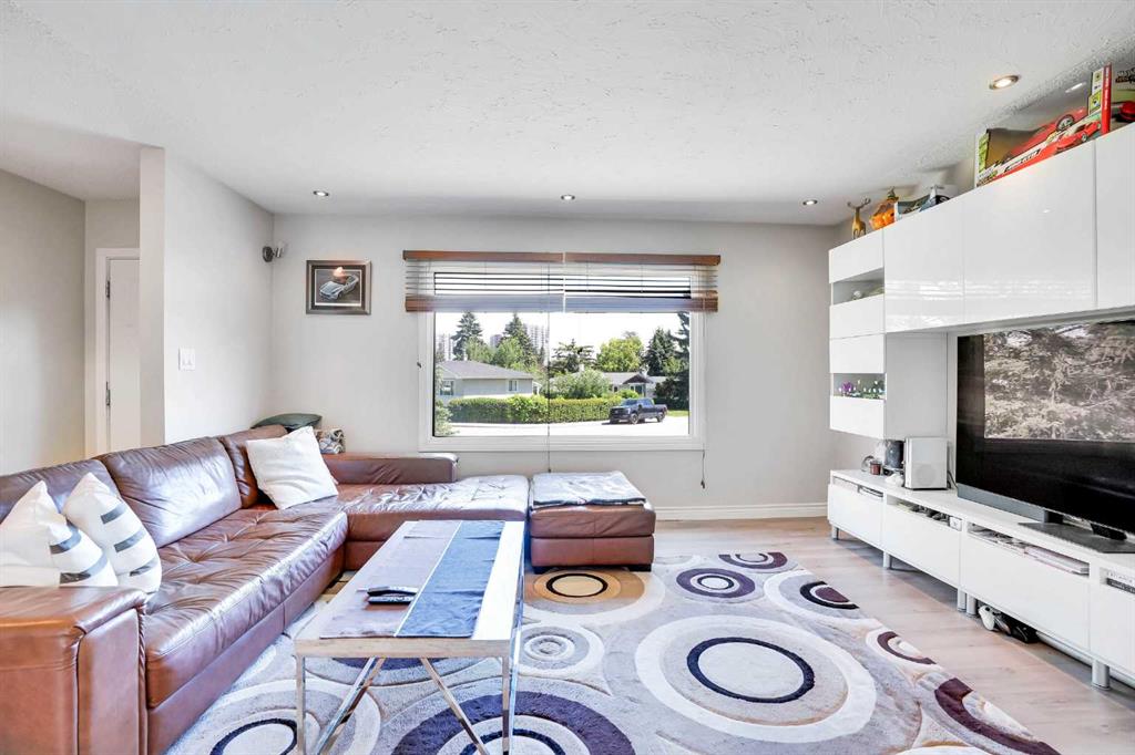 Picture for 52 Harrow Crescent SW