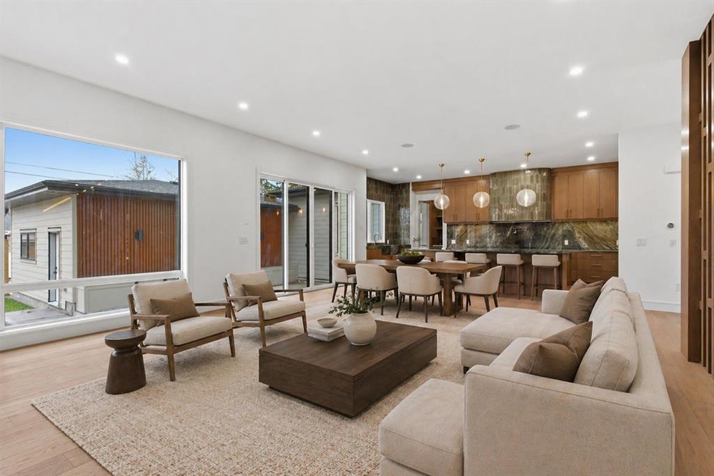 Picture for 209 Windermere Road SW