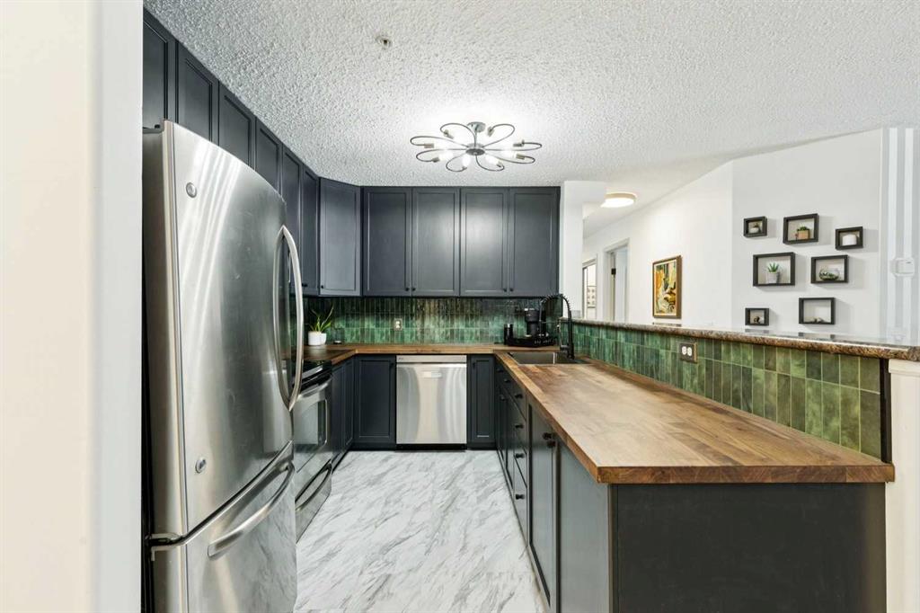 Picture for 1111, 8810 Royal Birch Boulevard 