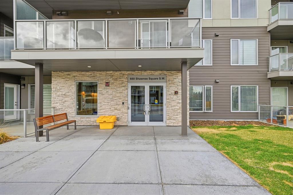 Picture for 104, 660 Shawnee Square SW