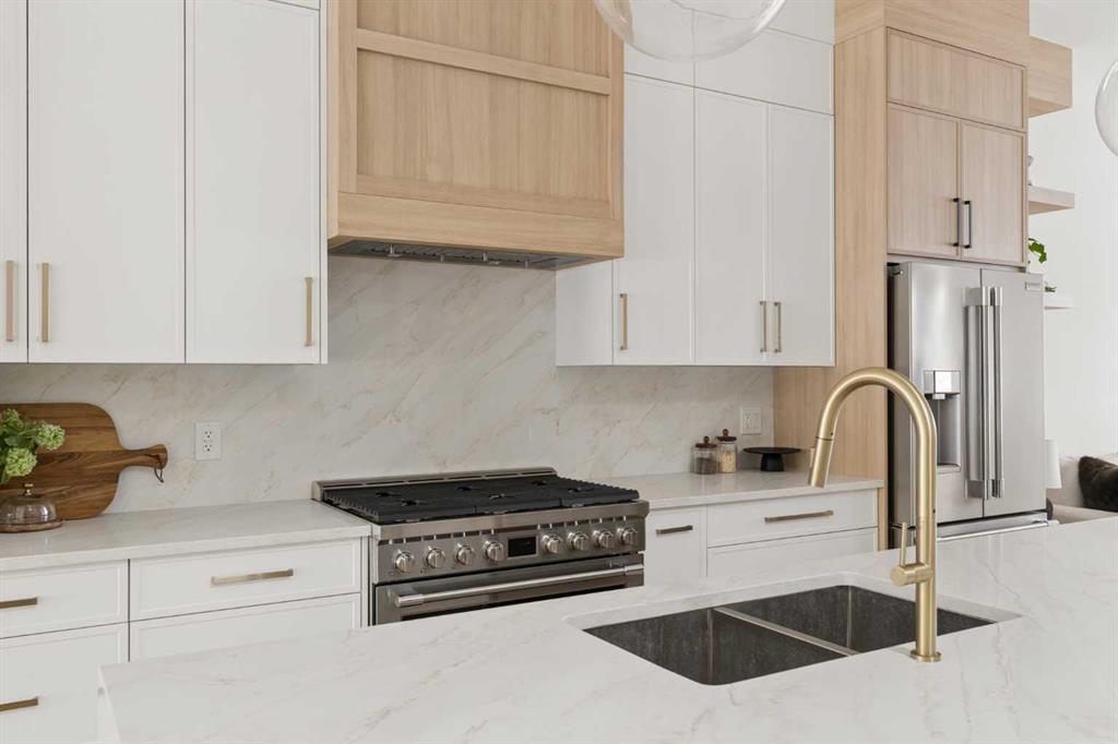 Picture for 2034 29 Street SW