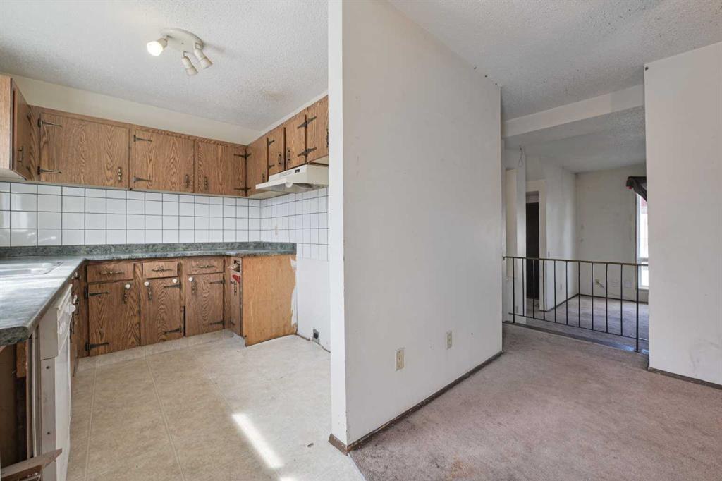 Picture for 905, 5340 17 Avenue SW