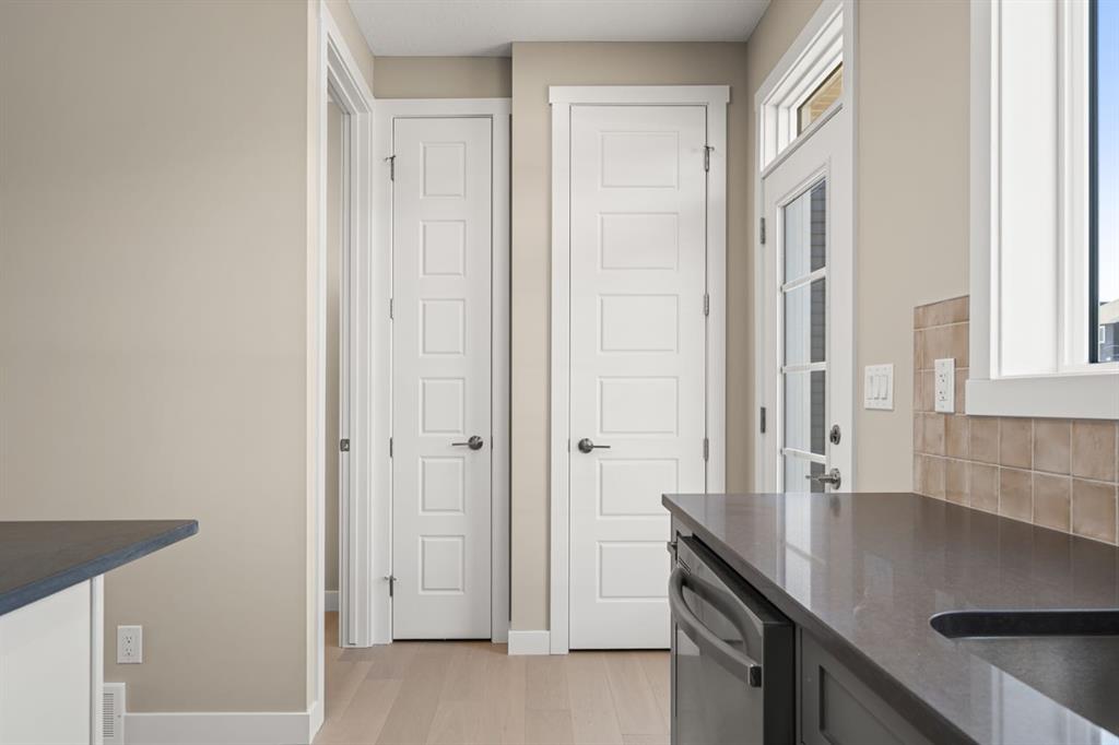 Picture for 652 Sora Boulevard SE