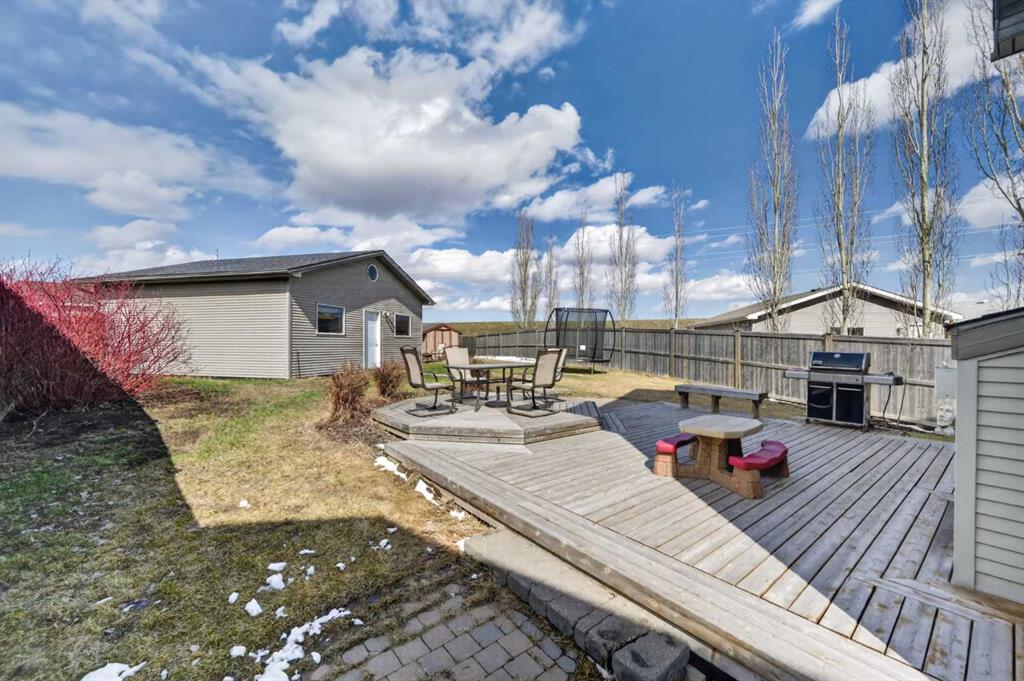 Picture for 78 Cranberry Close SE
