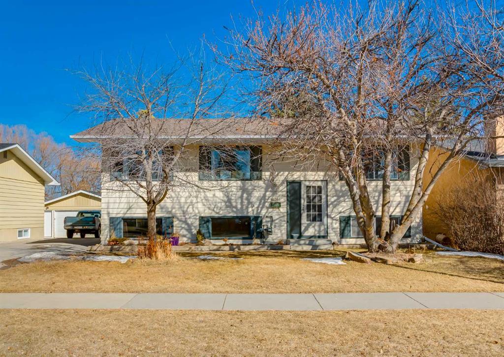 Picture for 10012 Oakfield Drive SW