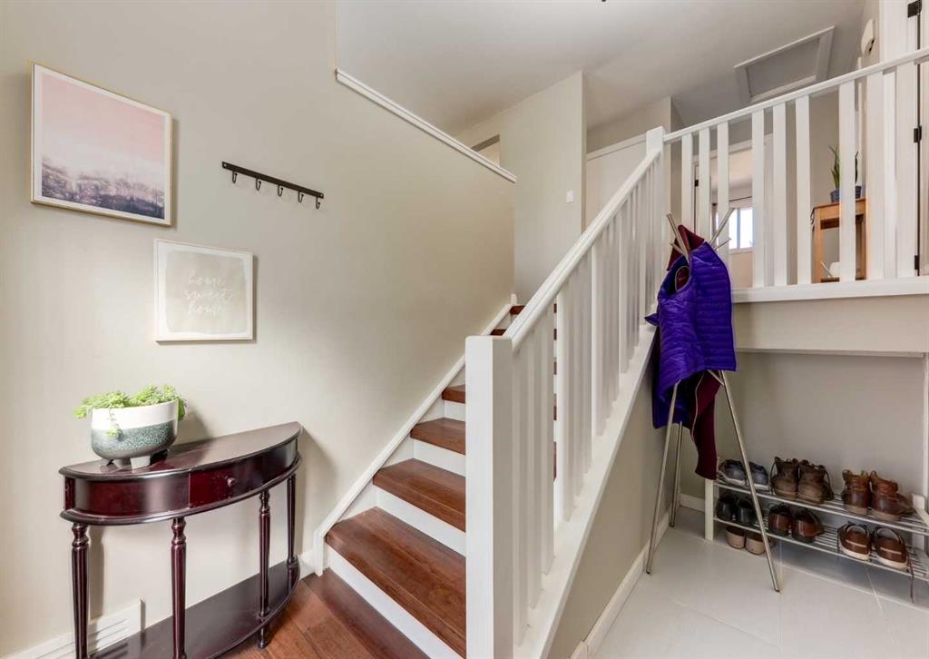 Picture for 10012 Oakfield Drive SW