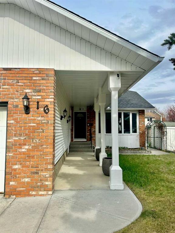Picture for 16 Woodfield Court SW