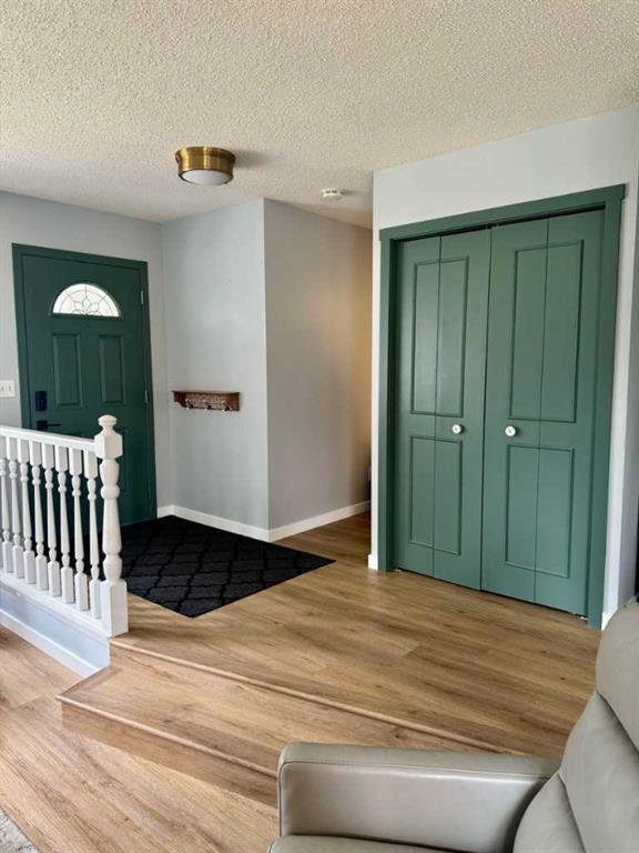 Picture for 16 Woodfield Court SW