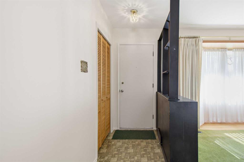 Picture for 120 Glenpatrick Drive SW