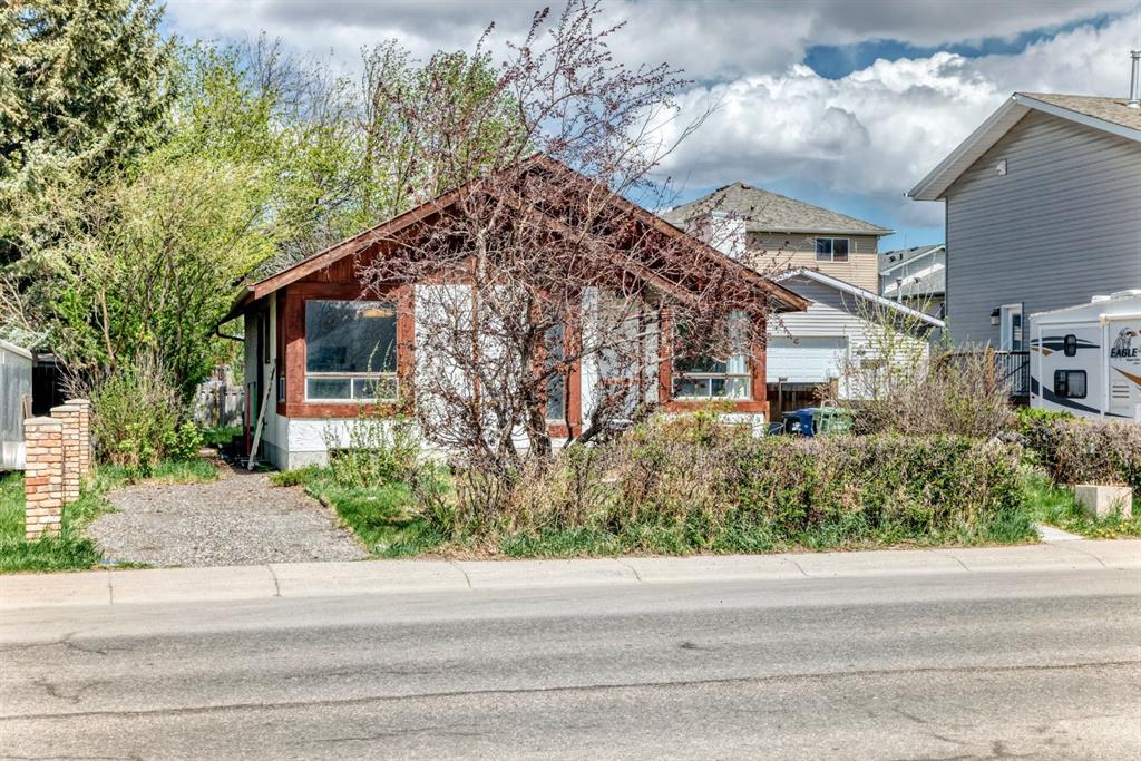Picture for 481 Big Springs Drive SE