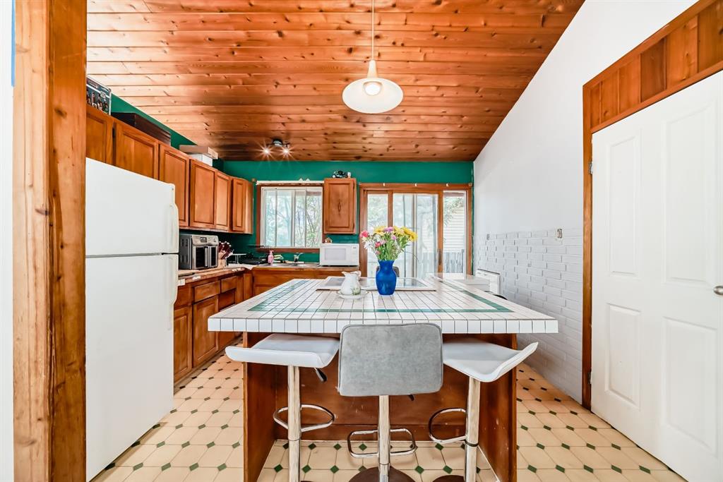 Picture for 481 Big Springs Drive SE