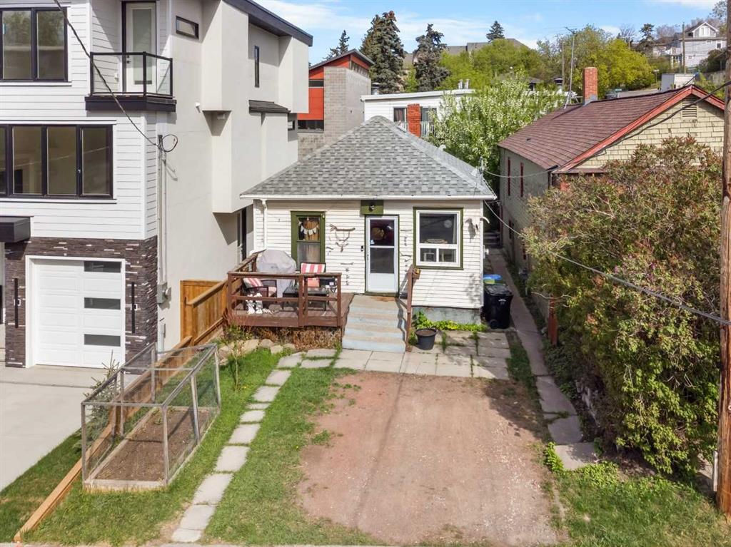 Picture for 2520 16B Street SW
