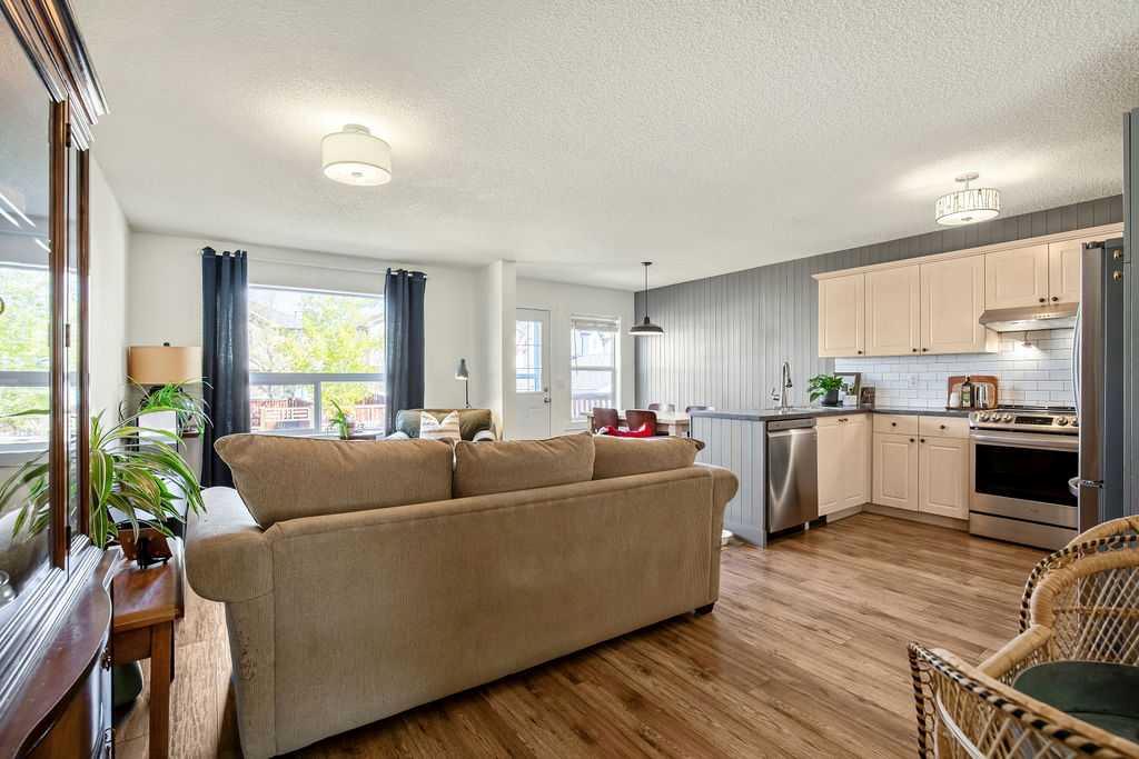 Picture for 20 Covepark Close NE