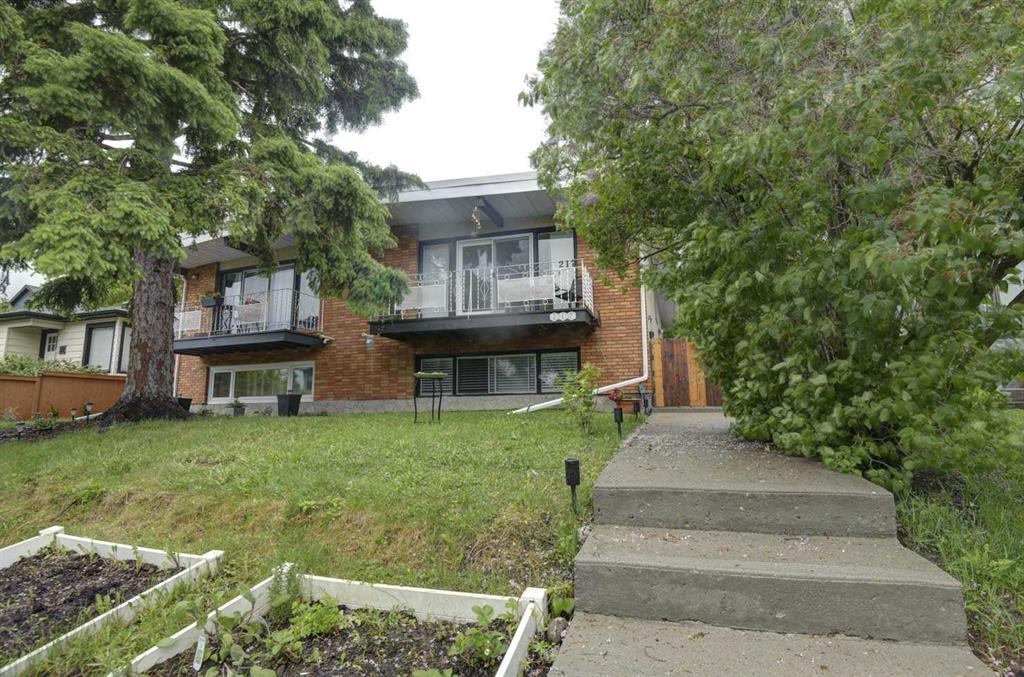 Picture for 217 26 Avenue NE