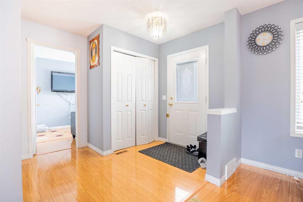 Picture for 37 Martha's Haven Manor NE
