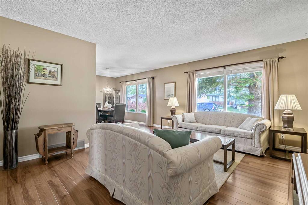 Picture for 165 Thorson Crescent 