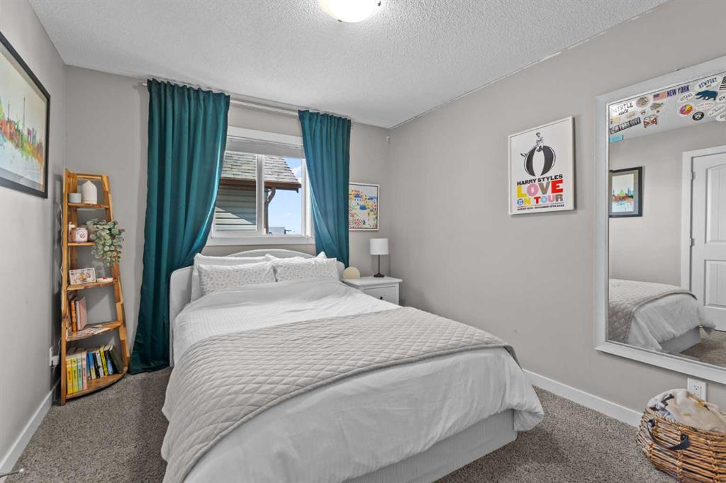 Picture for 89 Heritage Hill  https://www.cirrealty.ca/reb/creb/62/A2266562_35.jpg