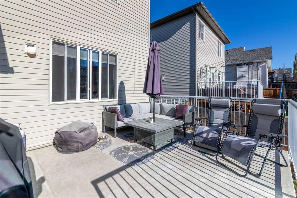 Picture for 89 Heritage Hill  https://www.cirrealty.ca/reb/creb/62/A2266562_44.jpg