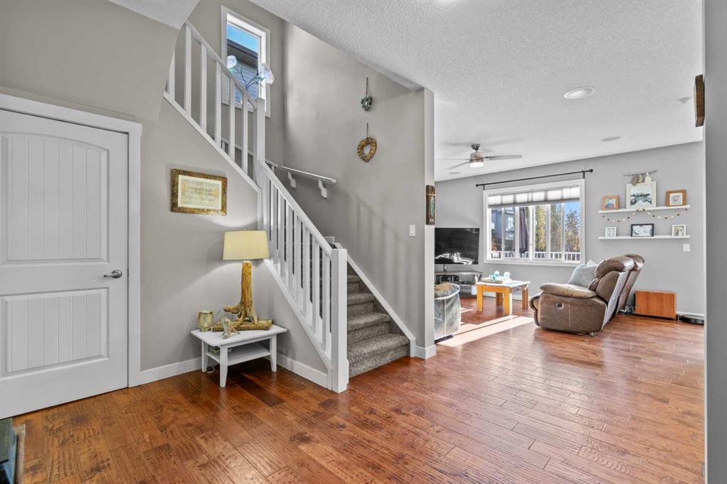 Picture for 89 Heritage Hill  https://www.cirrealty.ca/reb/creb/62/A2266562_9.jpg