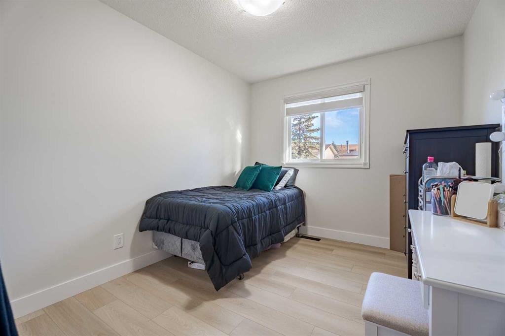 Picture for 2719 60 Street NE https://www.cirrealty.ca/reb/creb/62/A2266662_20.jpg