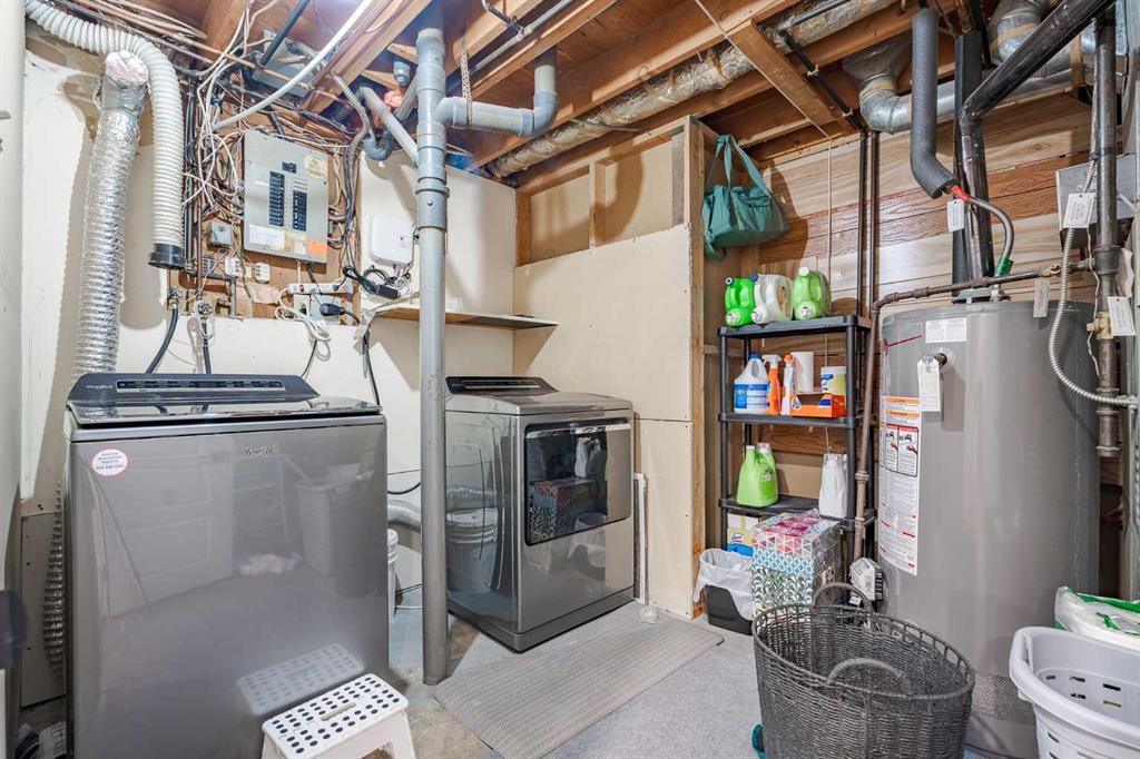 Picture for 2719 60 Street NE https://www.cirrealty.ca/reb/creb/62/A2266662_34.jpg