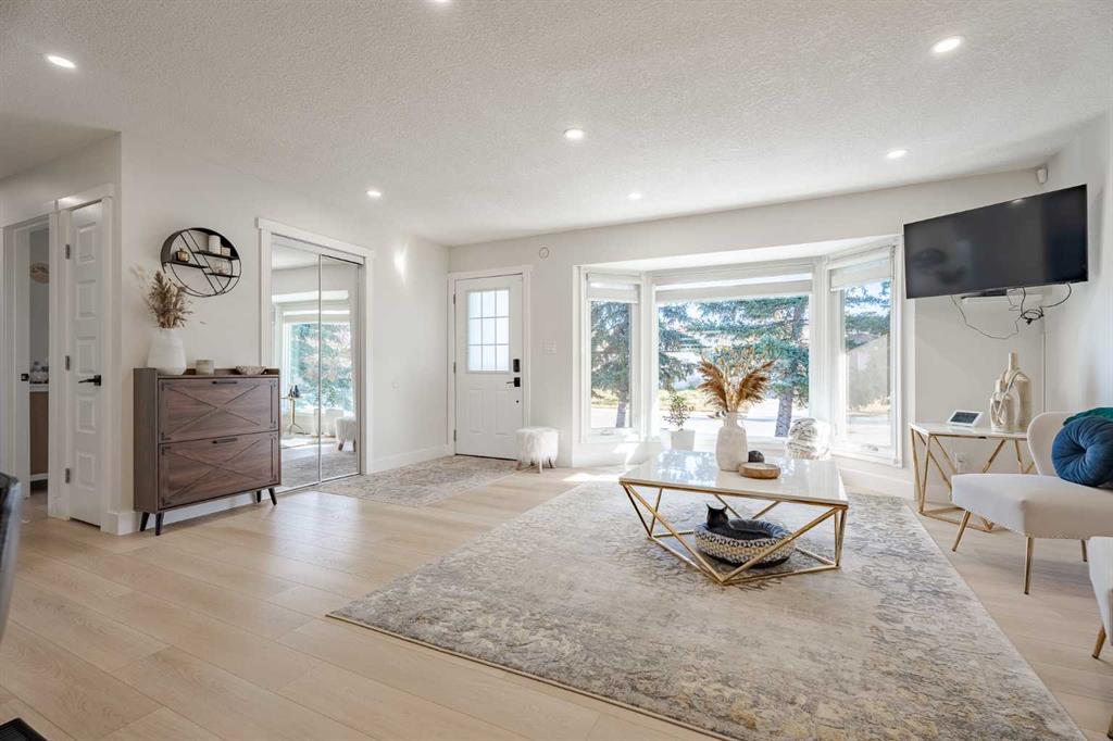 Picture for 2719 60 Street NE https://www.cirrealty.ca/reb/creb/62/A2266662_8.jpg