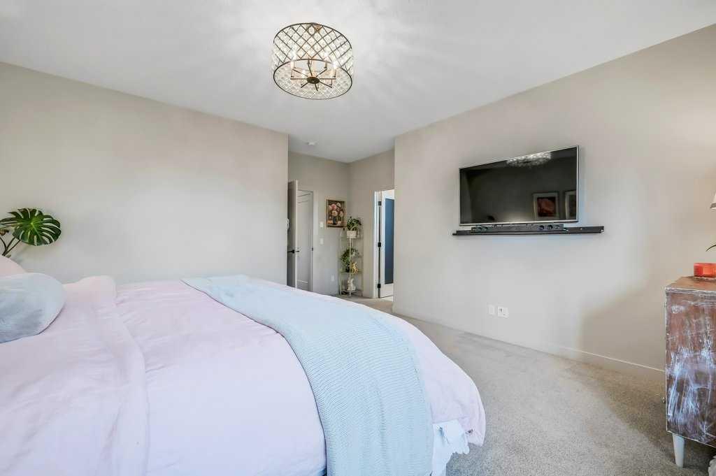 Picture for 33 Shawnee Heath SW https://www.cirrealty.ca/reb/creb/62/A2266762_25.jpg