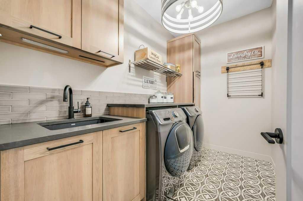 Picture for 33 Shawnee Heath SW https://www.cirrealty.ca/reb/creb/62/A2266762_31.jpg