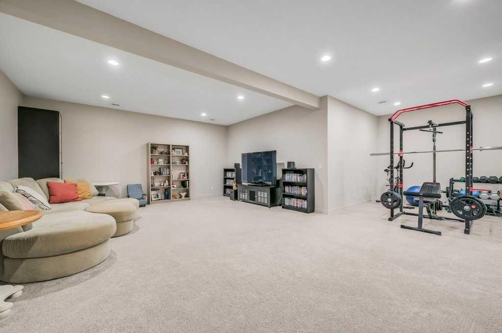 Picture for 33 Shawnee Heath SW https://www.cirrealty.ca/reb/creb/62/A2266762_41.jpg