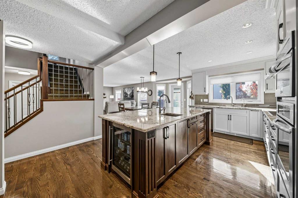 Picture for 1375 Sunvista Way SE