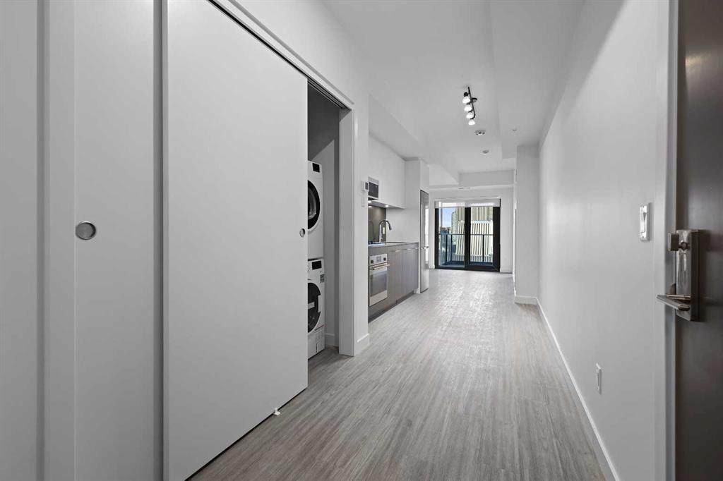 Picture for 604, 730 2 Avenue SW