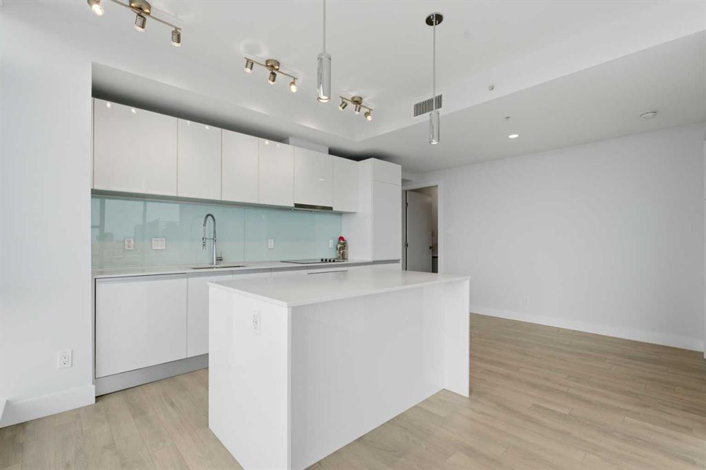 Picture for 1002, 1122 3 Street SE