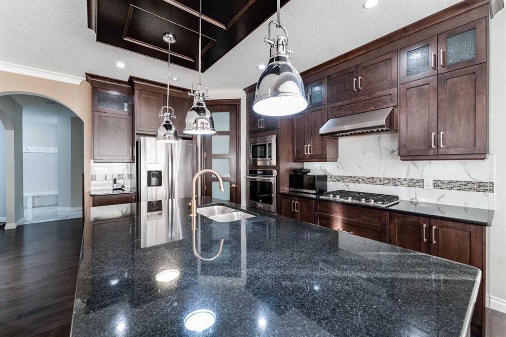 Picture for 47 Saddlelake Way NE