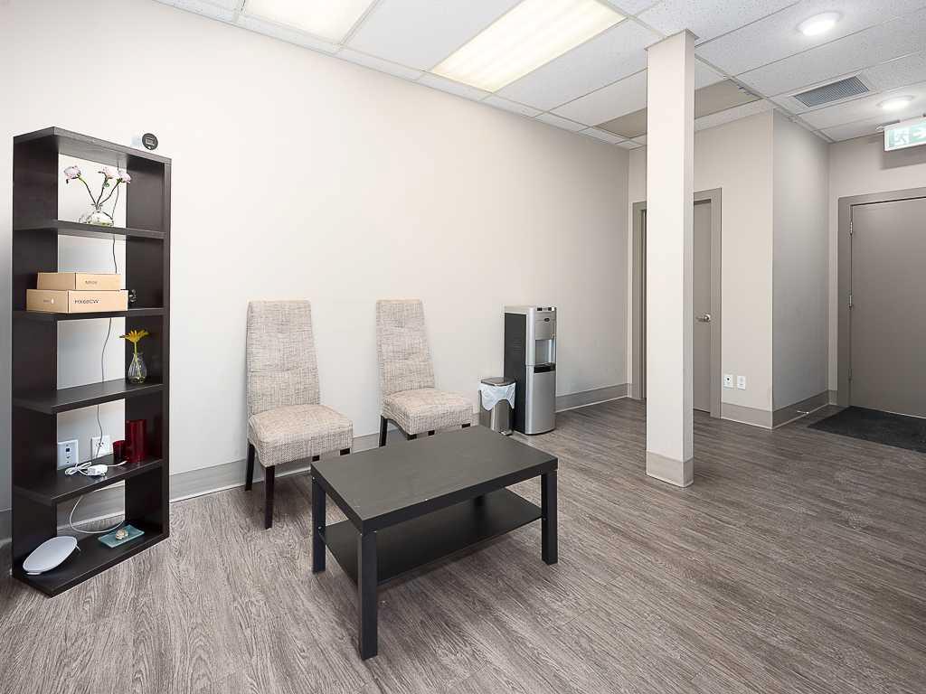 Picture for 201, 2705 Centre Street N