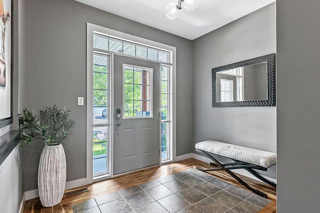 Picture for 73 Evanspark Way NW