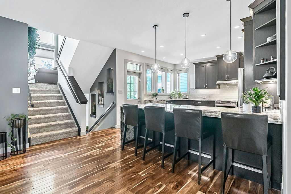 Picture for 73 Evanspark Way NW