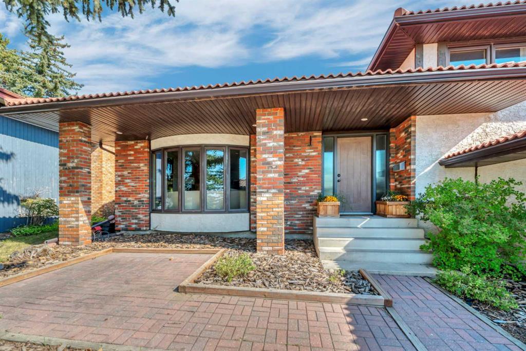 Picture for 233 Thornbriar Green 