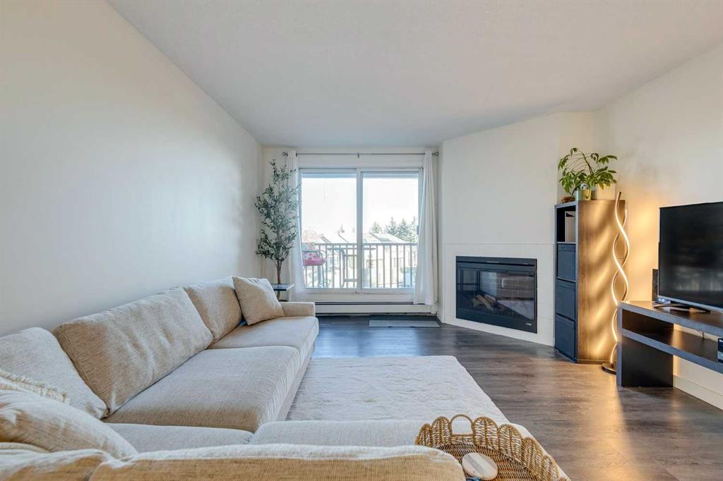 Picture for 724, 6400 Coach Hill Road SW