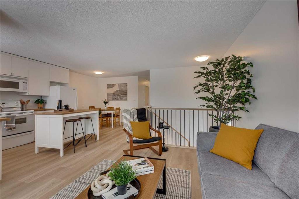 Picture for 6573 58 Avenue 