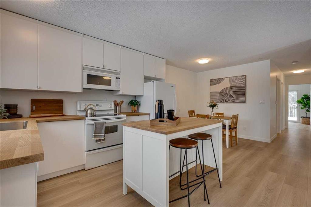 Picture for 6573 58 Avenue 