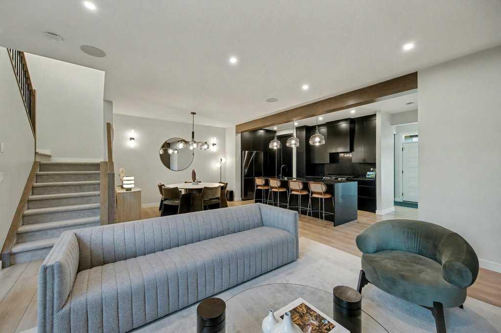 Picture for 123 Treeline View SW