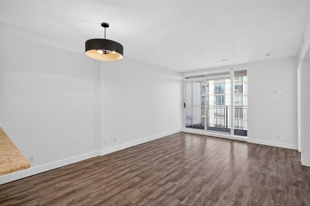 Picture for 1501, 1110 11 Street SW