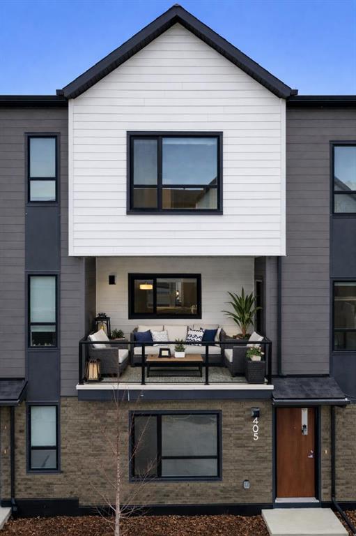 Picture for 405, 20295 Seton Way SE